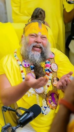 Premanand Ji Maharaj 4K HD Wallpaper for Pc